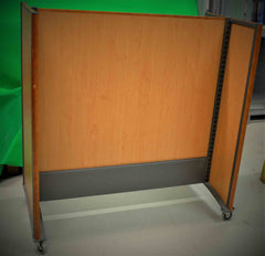 KESKILATTIATELINE pyörillä