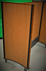 KESKILATTIATELINE pyörillä