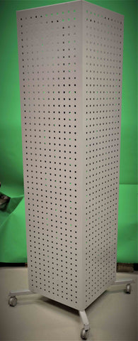 Reikälevyteline pyörillä