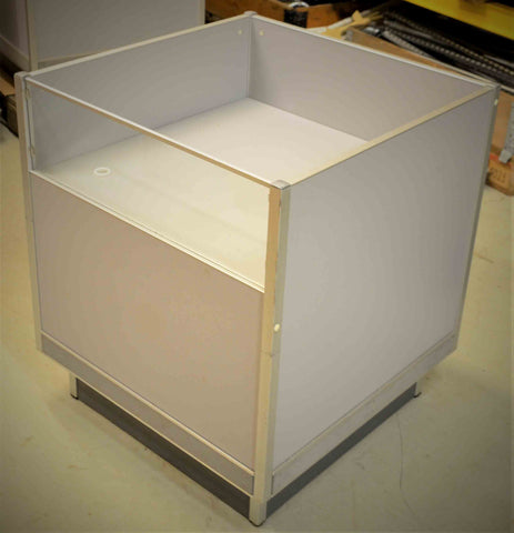 Tarjouskori (s) 700 x (l) 700 x (k) 800mm